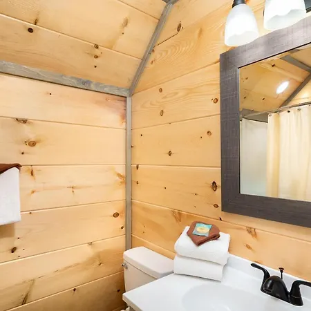 Solitude Studio By Stony Brook Cabins
